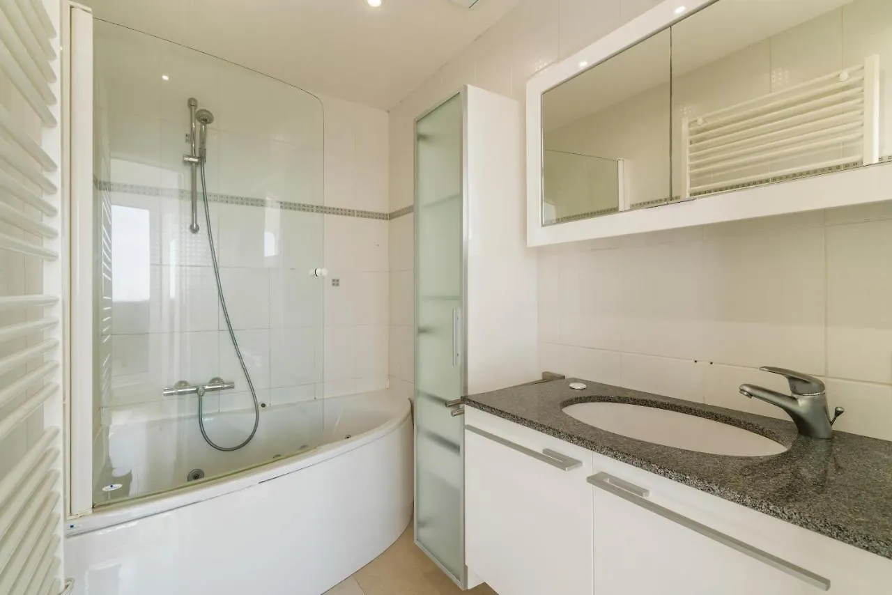Penthouse App Met Imposant & Eindeloos Zeezicht Apartment Middelkerke